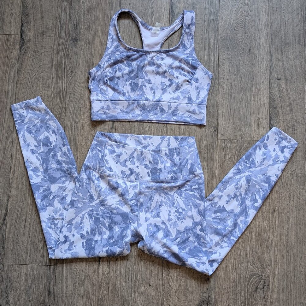 69. 💜💙 Harmony & Balance Activewear Set — Leggings + Crop Top (Size M) 💙💜